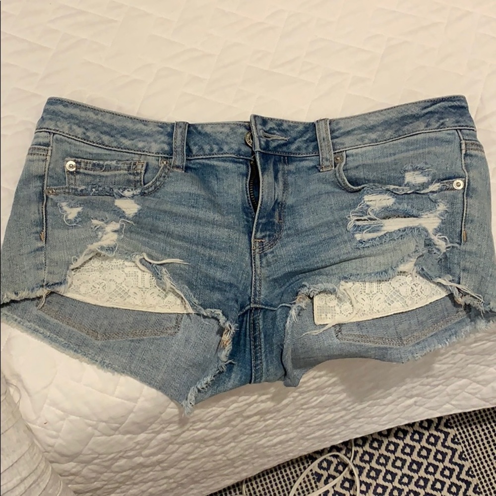 super cute american eagle jean shorts